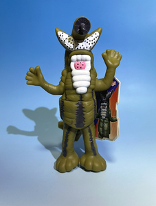 中国販売品　サウンドギラー　ソフビ人形　（海外 限定 ウルトラマンエース A 超獣 フィギュア ウルトラ怪獣シリーズのソフビと遊べます）