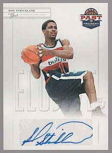 11-12 Panini Past and Present Rod Strickland Auto