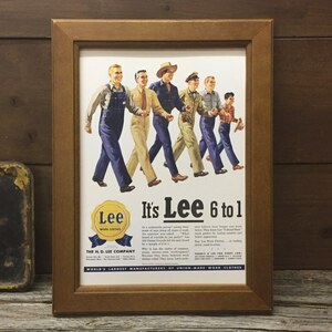 Lee ジーンズ 複製広告 ポスター B5額入り ◆ リー デニム 作業服で行進 FB5-387
