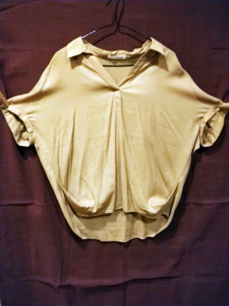 【未使用品】シューラルー ブラウス