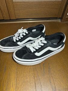 VANS バンズ　スニーカー　ロードリップ V3860　24.5