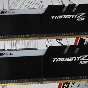 gskill TRIDENTZ DDR4 3200 16GB 8GB2枚　メモリ