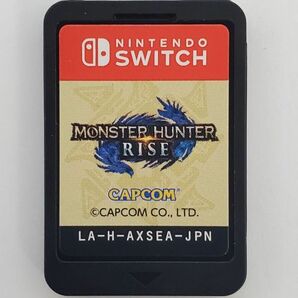 SE3051-0504-37 【中古】 任天堂 Nintendo Switch ゲームソフト MONSTER HUNTER RISE モンスターハンターライズ ゲームソフトのみの画像1