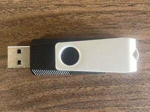 USBメモリ 8GB USB 2.0