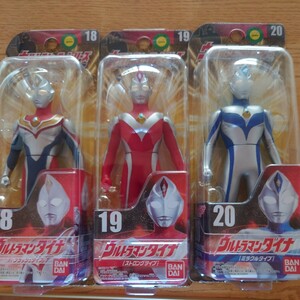 バンダイ　ウルトラヒーローシリーズ2009 リニューアル版　ウルトラマンダイナ　フラッシュ　ストロング　ミラクルタイプ　　未開封　