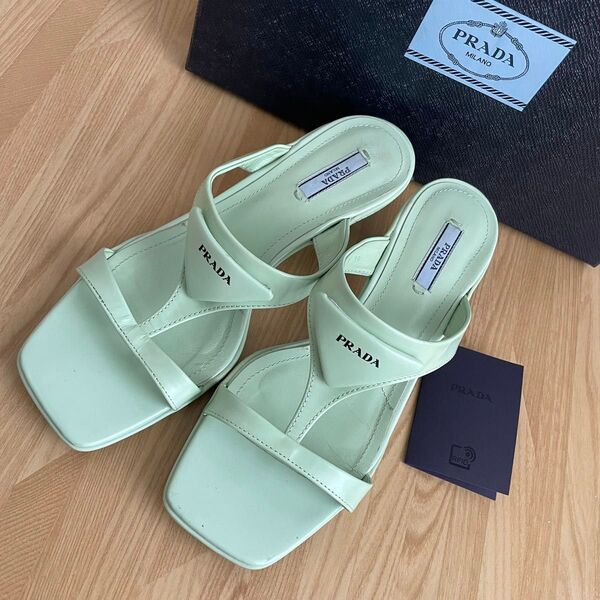 PRADA プラダ サンダル ミュール トライアングルロゴ