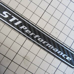 銀版 シルバー STI Performance エンブレム ステッカー オーナメント 横約118ｍｍ 1080-CF12 3M カーボンFブラック使用 スバルの画像1