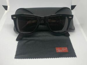 Ray-Ban