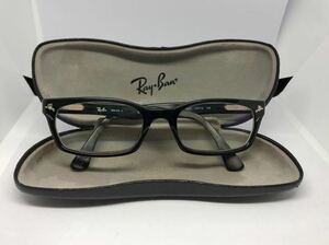 Ray-Ban