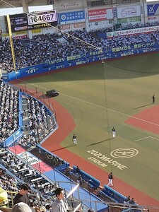  Chiba Lotte Marines vs SoftBank 2024 year 5 month 26 day ( day ) ZOZO marine Stadium 3. side inside . designation seat C pair ticket QR ticket hat freebie 