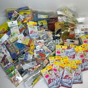 釣具　釣り用品　釣り道具　小物　アクセサリー　まとめて大量セット　仕掛け　ルアー　フロロカーボン　等　