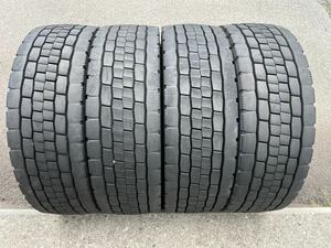 残溝　12ミリ　Dunlop DECTES SP680 215/70R17.5 123/121J ミックス Tires4本set
