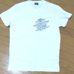 DIESEL Tシャツ