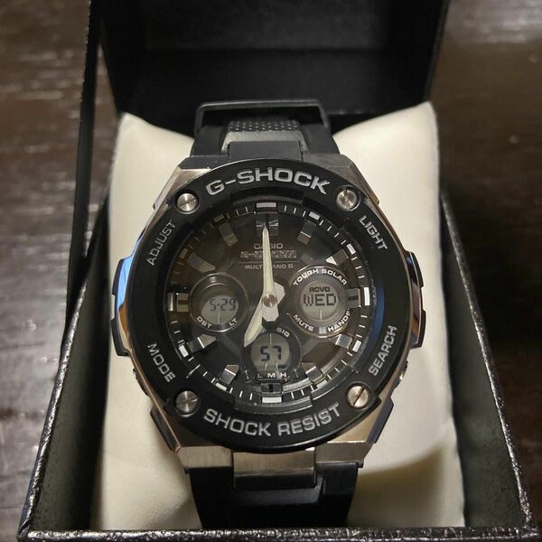 GST-W300 g-shock CASIO 電波ソーラー