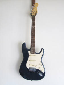 Squier Bullet Stratocaster by fender Hard tail . arm отсутствует .2006 год производства .. провод Fender Stratocaster твердый tail Affinity