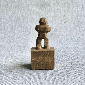 木像 木彫り 彫刻 一刀彫 プリミティブアート 骨董 アンティーク 民芸 木工芸 置物 オブジェ 人形