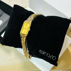 【１円～】ほぼ未使用[Seiko セイコー] Women Essentials Gold Tone Black Dial Steel Petite Quartz Watch SWR048
