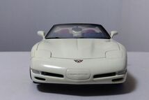 ★シボレーコルベット　1998　　　　1/18UTモデルズ★_画像8