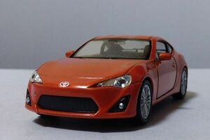 * Toyota 86 total length approximately 11.5.(1/38?) Welly *