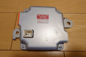 トヨタHVバッテリーボルテージセンサー 89892-52011 アクア NHP10　中古　送料込み！