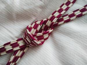 正絹/帯締め/帯〆/矢羽根◆白と赤紫に金糸