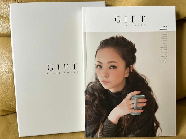 最終値下　超美品　安室奈美恵 GIFT 送料込み