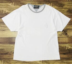 衝撃プライス！【ファン待望モデル！】【TOMMY HILFIGERトミーヒルフィガー/ワッペンロゴ】半袖Tシャツ！【L/ホワイト】N-P31