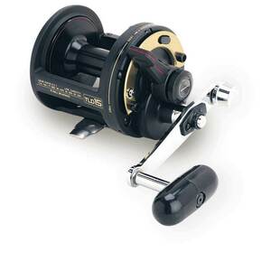 Shimano TLD 15 Lever Drag Conventional Fishing Reel | Free 2-Day Shipping 海外 即決