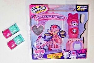 Shopkins Wild Style Kitty Ballet Studio Dance School and 4 Shopkin Backpacks New 海外 即決