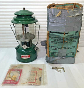 Vintage Coleman 2 Mantle Green Lantern 220J W/ Original Globe 5/79 1979 海外 即決