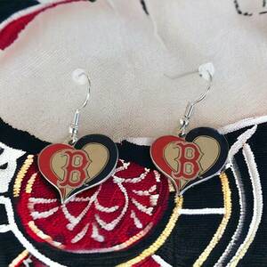 Boston Red Sox Glitter Sparkle Heart Earrings Nickel Free 海外 即決