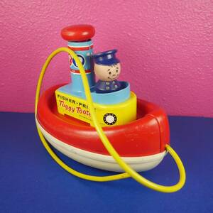 Tuggy Tooter Tug Boat Fisher Price 1967 Pull Toy Captain Cord DOESN'T WHISTLE 海外 即決