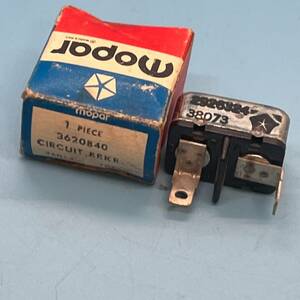 NOS Mopar 1972-76 Dodge Plymouth Chrysler B&C 30 amp PW circuit breaker 3620840 海外 即決