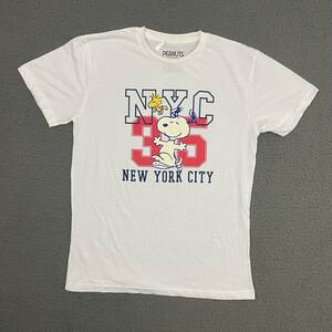 Peanuts T-Shirt Mens XL White Snoopy Woodstock New York City Casual Cartoon 海外 即決