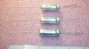 QTY (5) 15uf 200V 105' 3-LEAD AXIAL ELECTROLYTIC CAPACITORS 672D156H200DT3 NOS 海外 即決