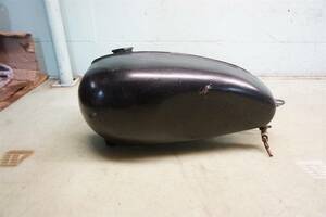 1969 Triumph T120R T 120 T120 R Bonneville 650 TR6 *2261 Gas Tank 海外 即決