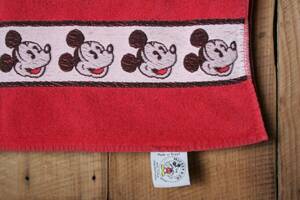 Vintage Disney Mickey & Co. Red 60x30 in Terry Cloth Beach Towel 海外 即決