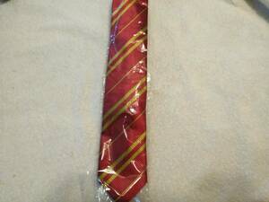 Geek Gear Wizardry Harry Potter EXCLUSIVE Godric Gryffindor. Tie New Sealed 海外 即決