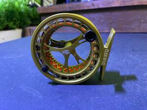 Sage Click 0/1/2 Fly Reel Champagne fast ship!! 海外 即決