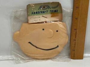 Vintage Wilton Charlie Brown Face Handcraft Trim Cake Topper 1950 Peanuts Snoopy 海外 即決