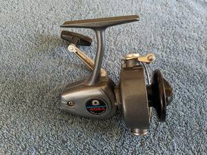 Vintage Daiwa 402A Spinning Reel, LH, Excellent 海外 即決