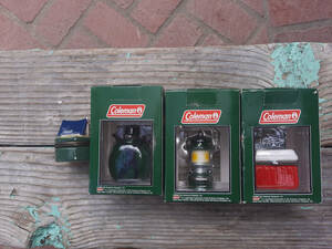 complete set of 4 Coleman trinkets lantern canteen icechest and a tent 海外 即決