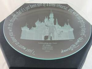 Disney Walt and Mickey 100 Years of Magic Etched Glass Plate #6/100 Signed COA 海外 即決