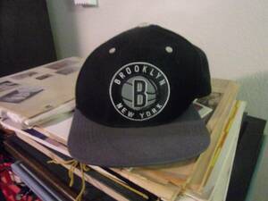 Brooklyn Nets Snap Back Basketball Cap All Sewn By Mitchell & Ness 海外 即決