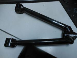 NOS Lower Suspension Arm Fits: Suzuki 91-94 LT-F4 52410-19B80 海外 即決