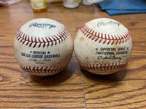 Set of 2 Vintage Rawlings Game Used Official MLB Baseballs 海外 即決