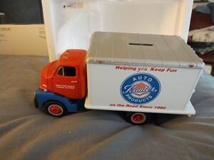First Gear 29-1251 1952 GMC Dry Goods Van Kanter Auto Products 海外 即決