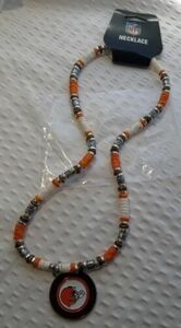 NFL Cleveland Browns Shell Necklace, 18-Inch 海外 即決