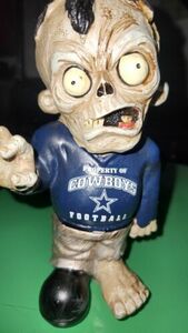 Dallas Cowboys Team Forever Nightmares Zombie Statue Collectible NFL 海外 即決