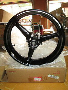 NOS Honda OEM Black Front Wheel 2008 CBR1000 CBR1000RR 44650-MFL-610 海外 即決